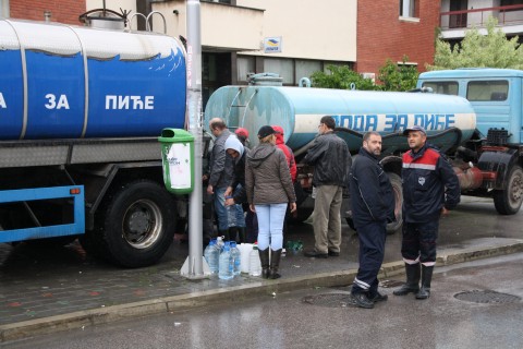 ВОДА НА УБУ ИСПРАВНА ЗА КУПАЊЕ, АЛИ НИЈЕ ЗА ПИЋЕ